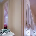 Guilford Loft Διαμέρισμα *