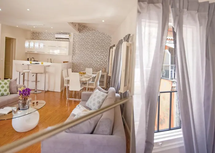 Guilford Loft Lägenhet Corfu (city)