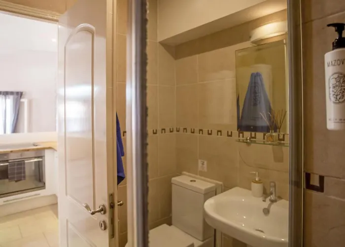 Guilford Loft Corfu (city)